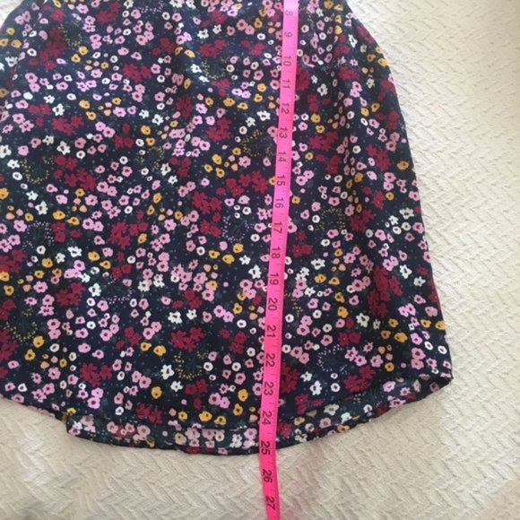 14th & Union navy spring dainty floral tank top - Picture 4 of 8